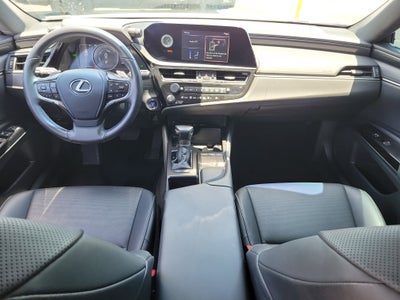 2022 Lexus ES ES 300h
