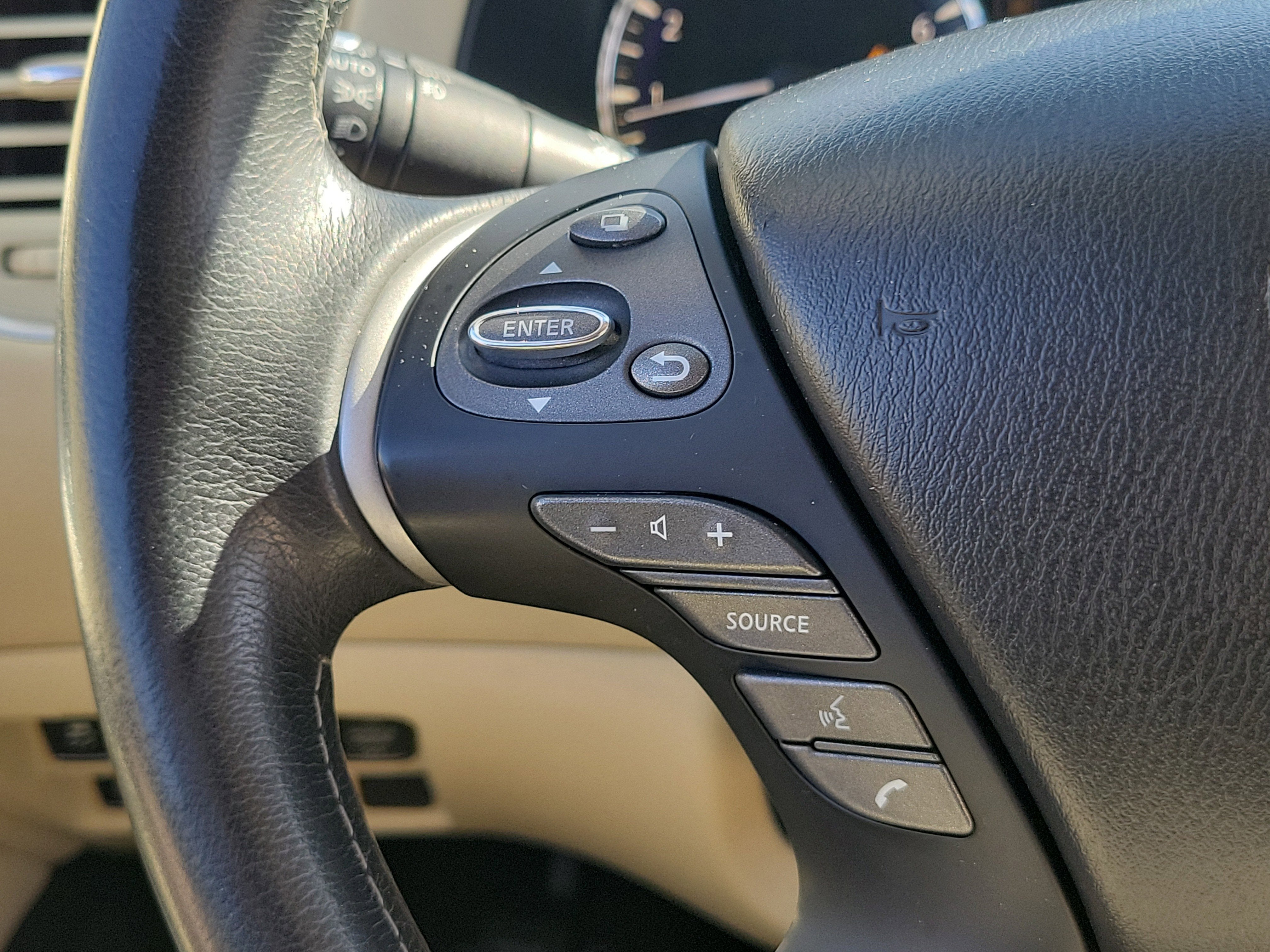 2017 INFINITI QX60 AWD