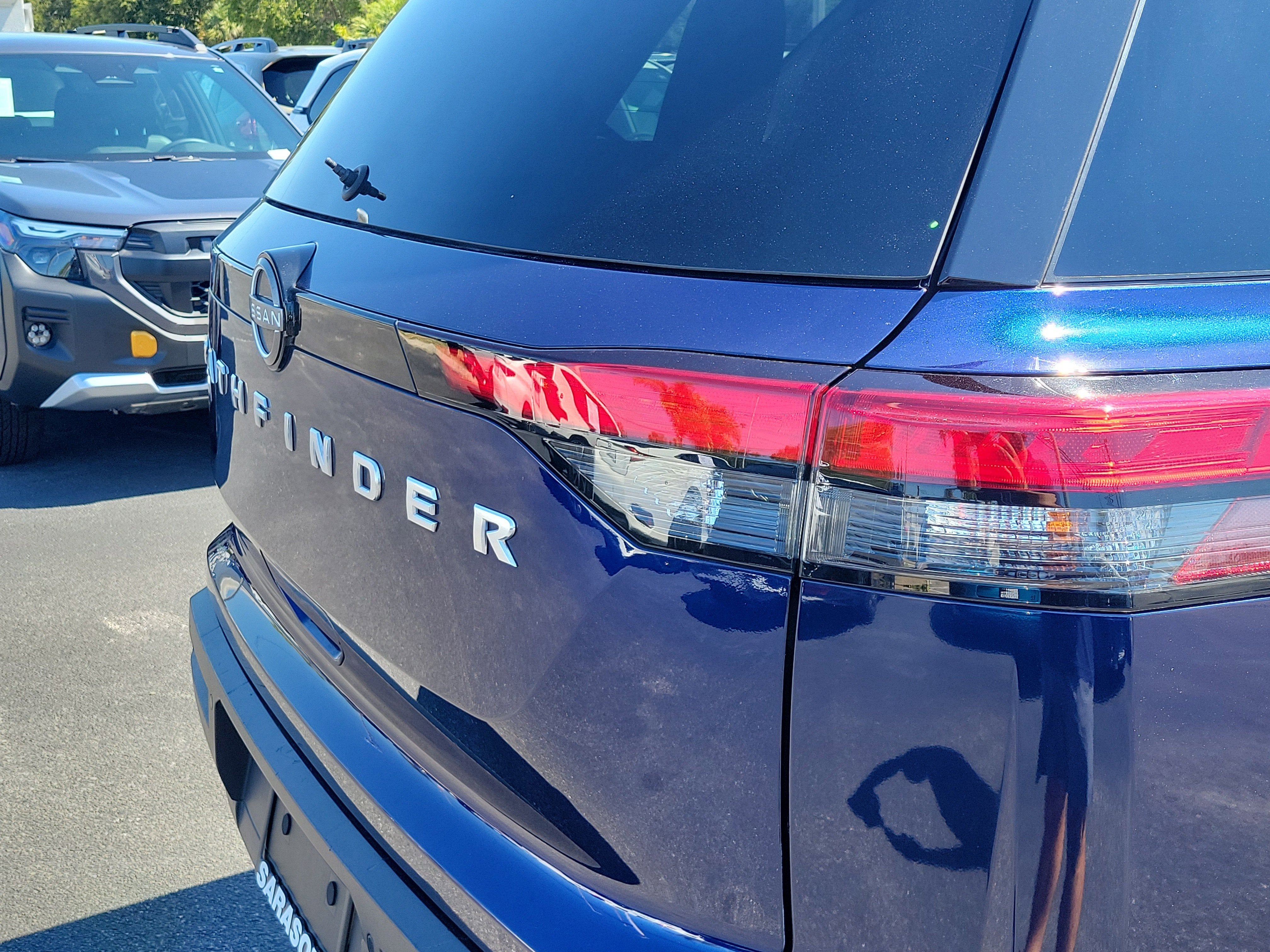 2022 Nissan Pathfinder S