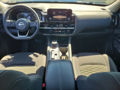 2022 Nissan Pathfinder S