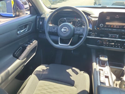 2022 Nissan Pathfinder S
