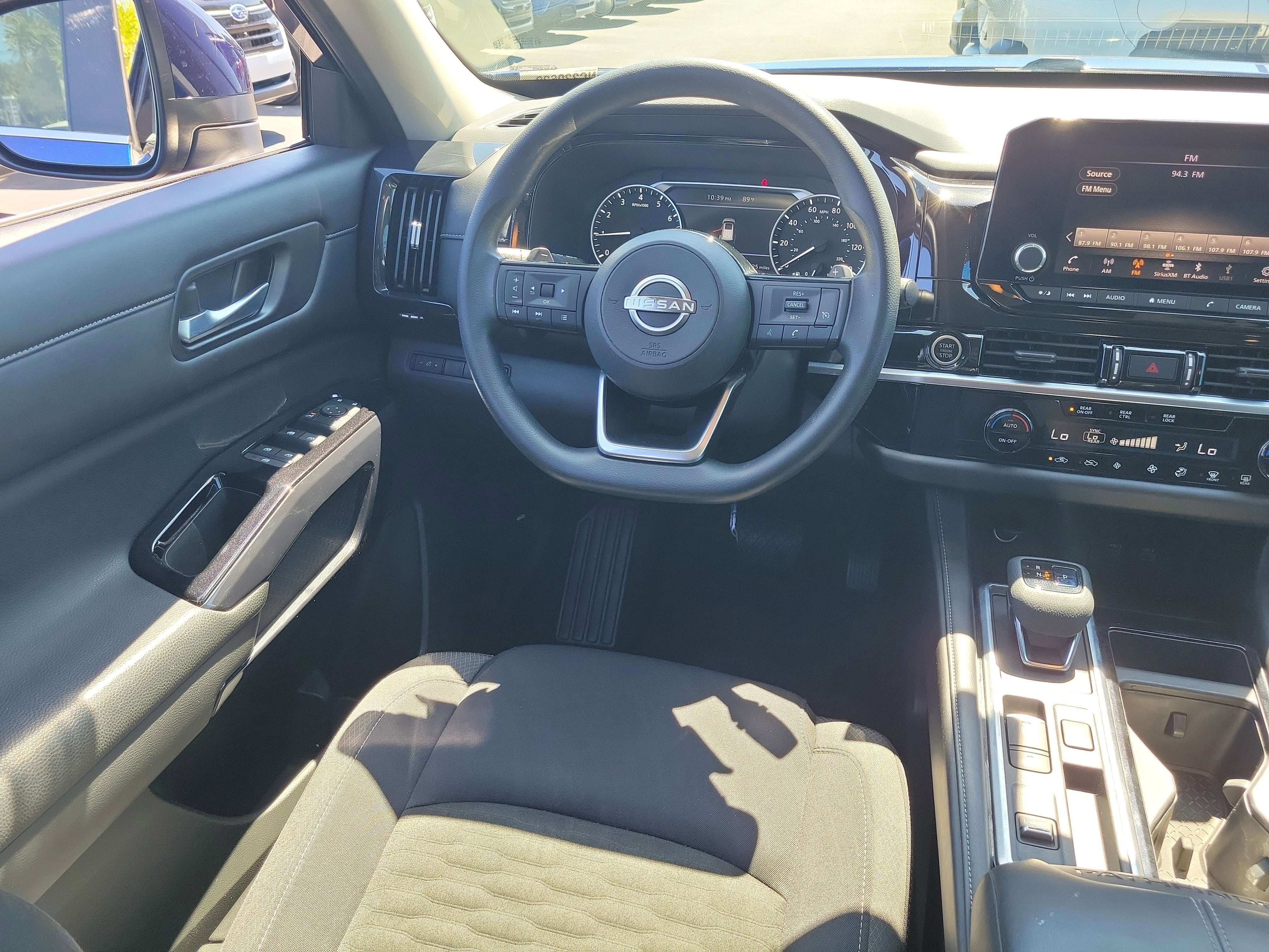 2022 Nissan Pathfinder S