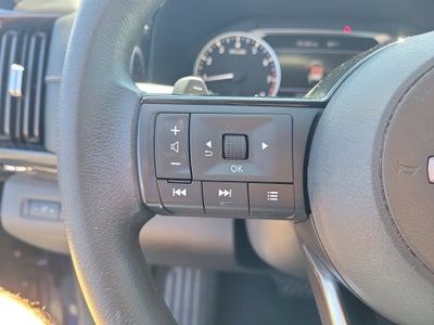 2022 Nissan Pathfinder S