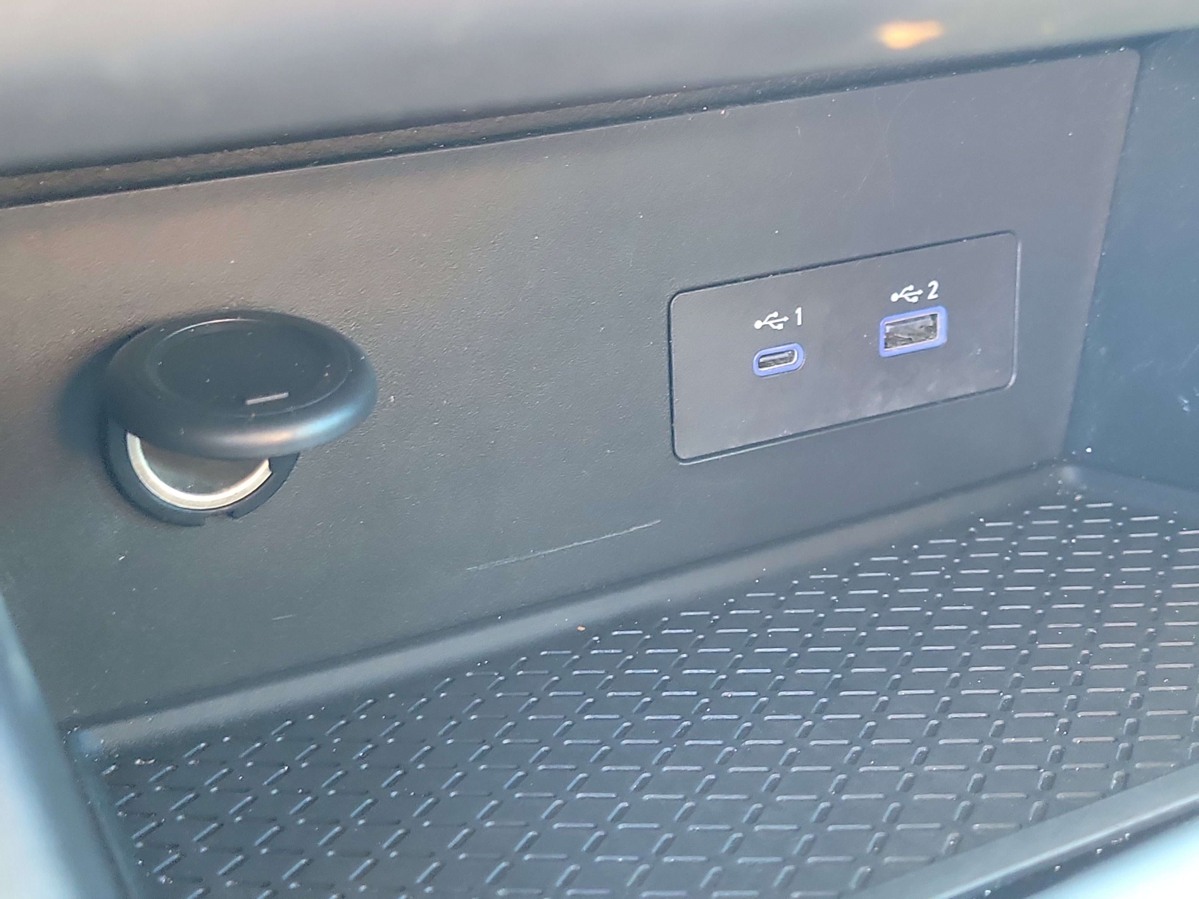 2022 Nissan Pathfinder S