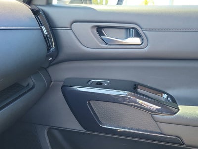 2022 Nissan Pathfinder S