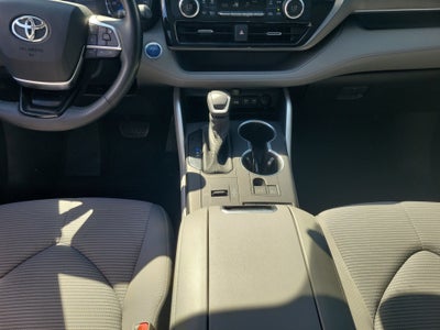 2020 Toyota Highlander Hybrid LE