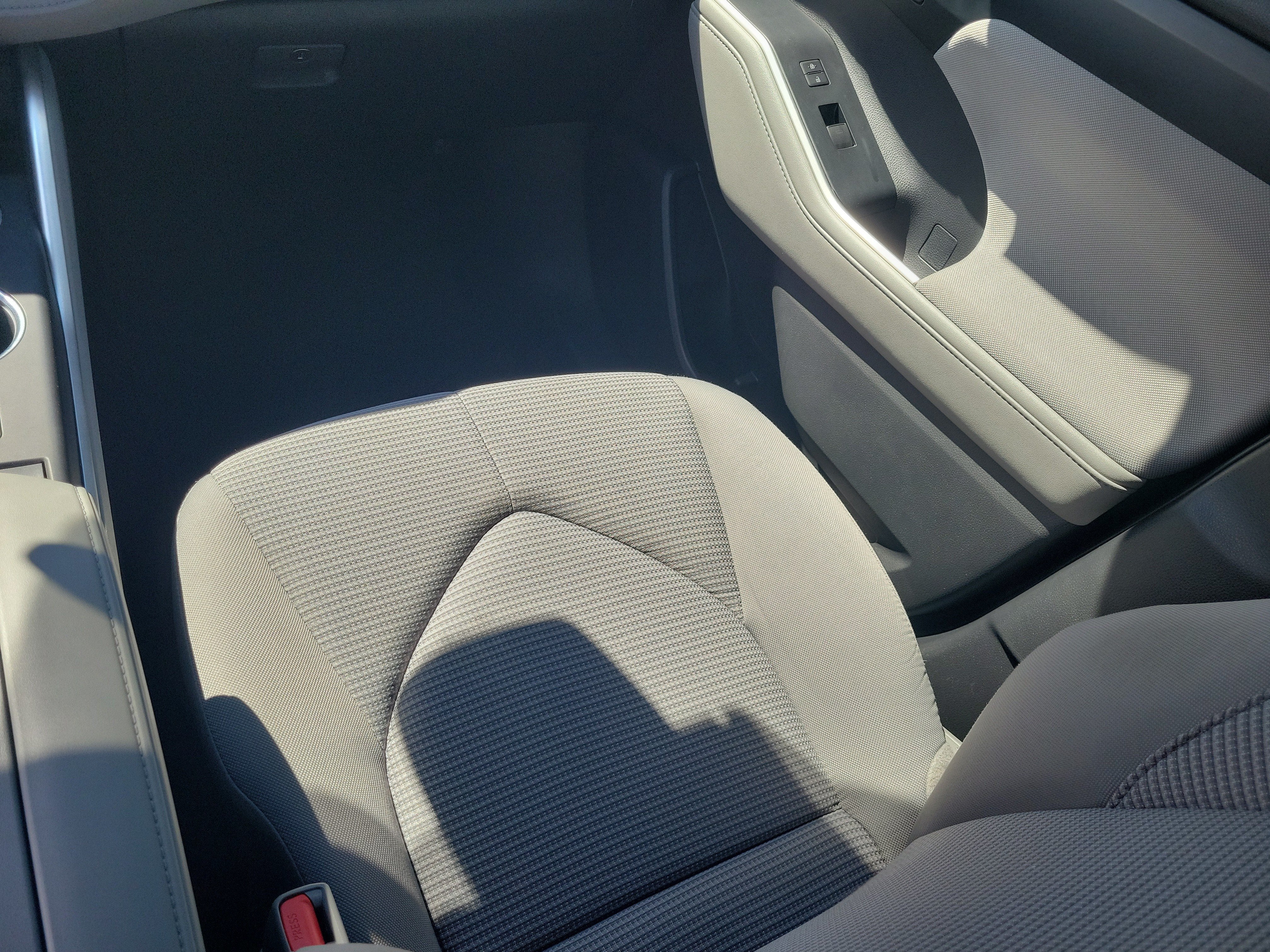 2020 Toyota Highlander Hybrid LE