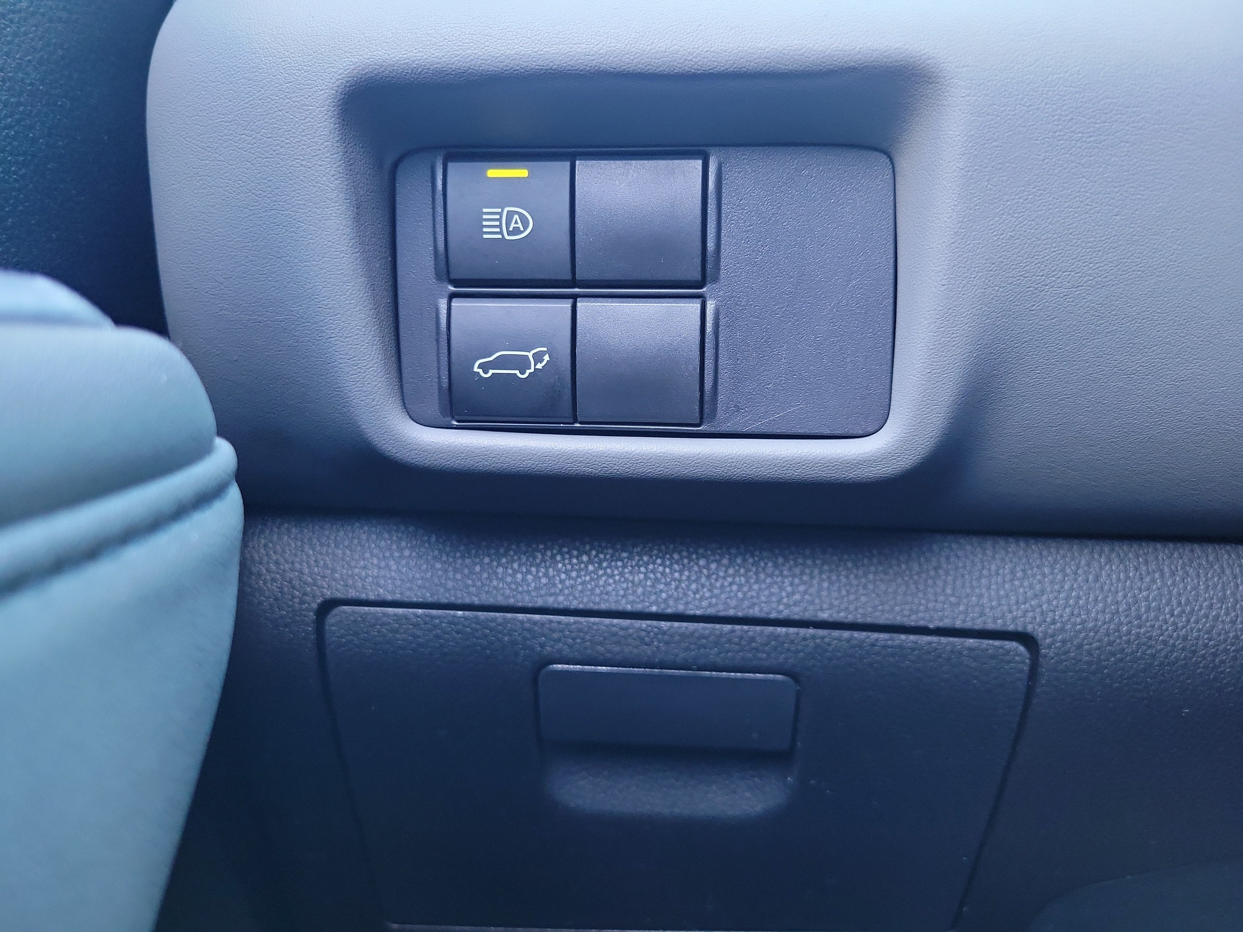 2020 Toyota Highlander Hybrid LE