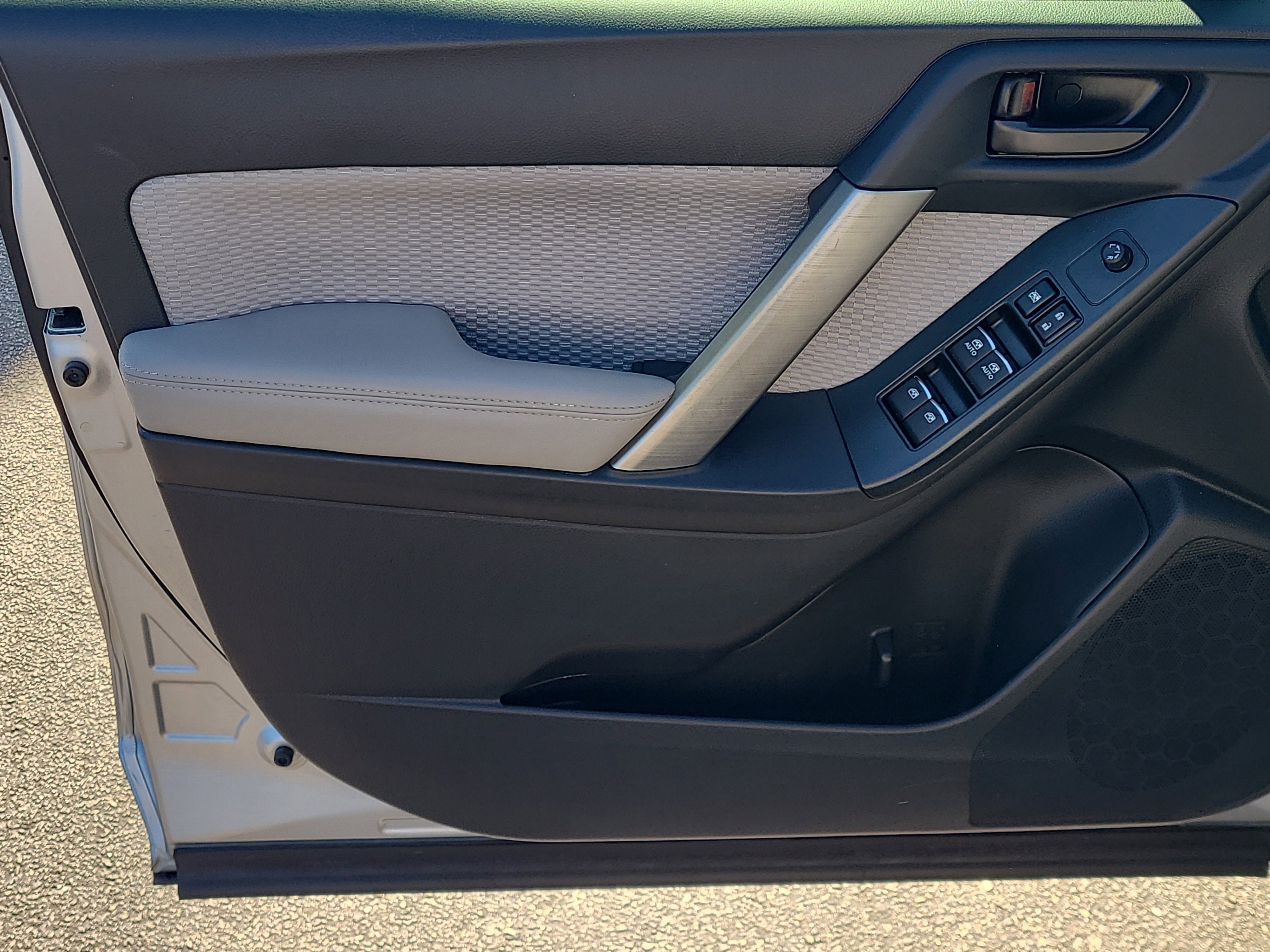 2017 Subaru Forester Premium