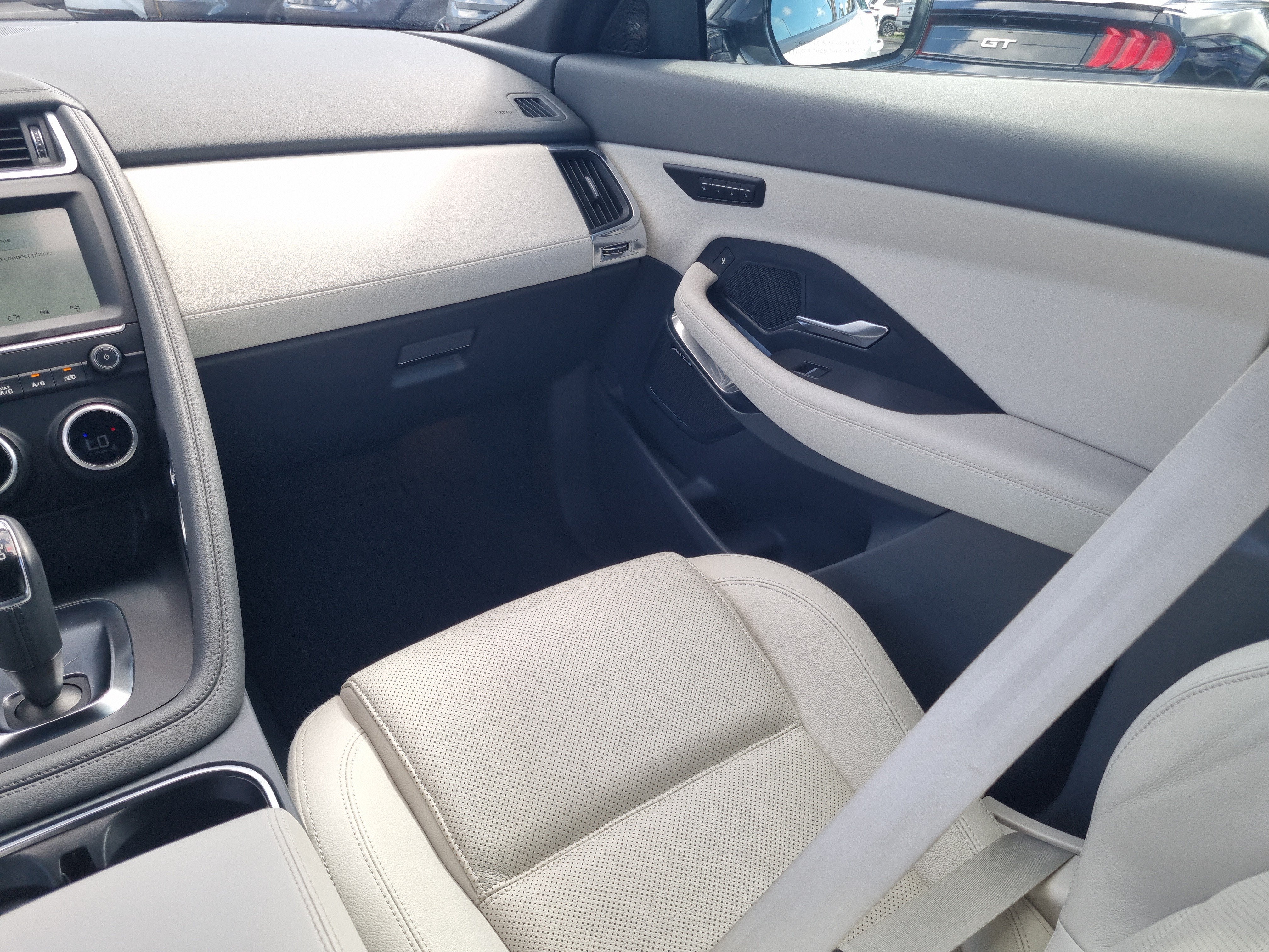 2020 Jaguar E-PACE SE