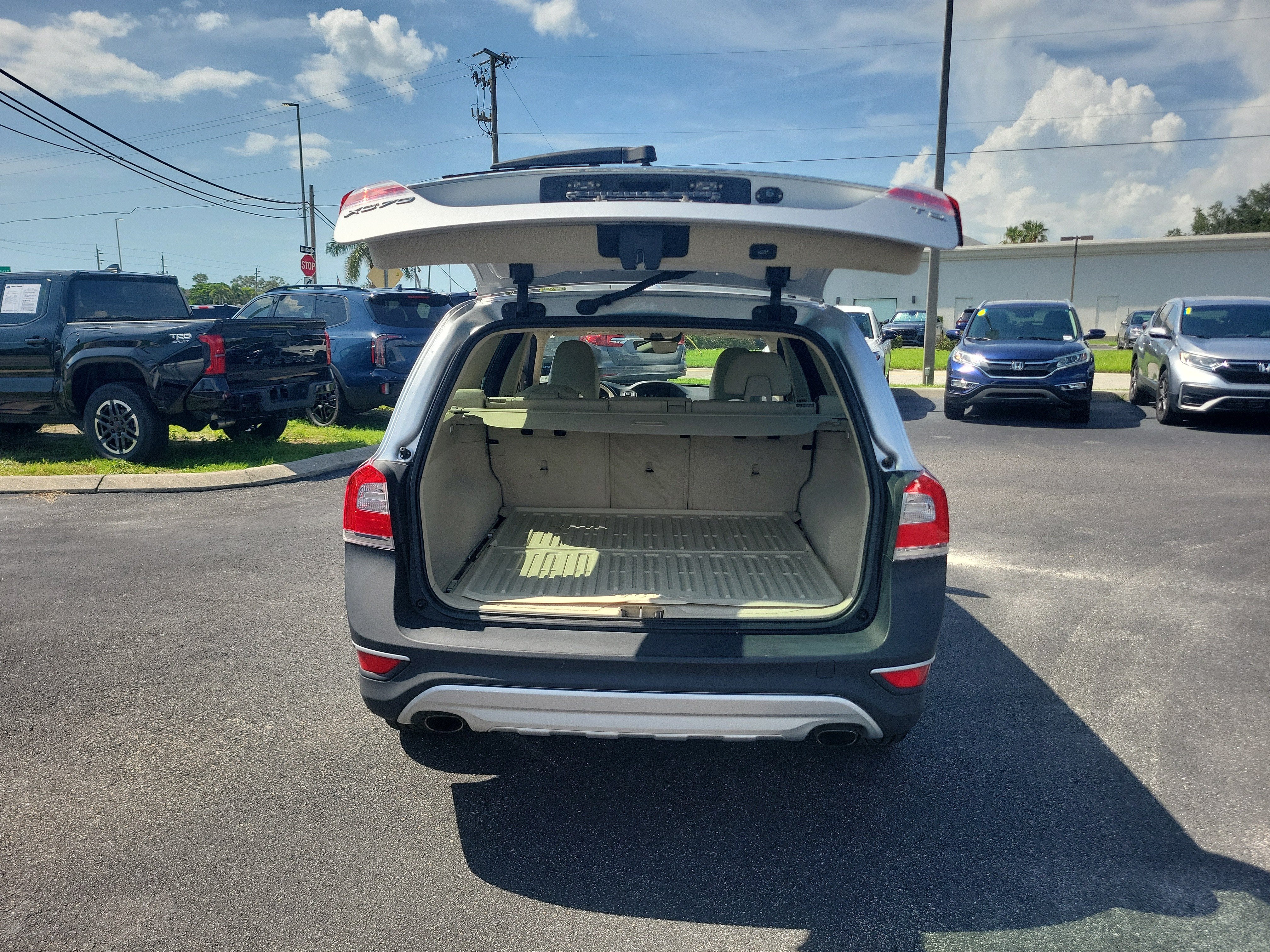 2015 Volvo XC70 T5 Drive-E Premier