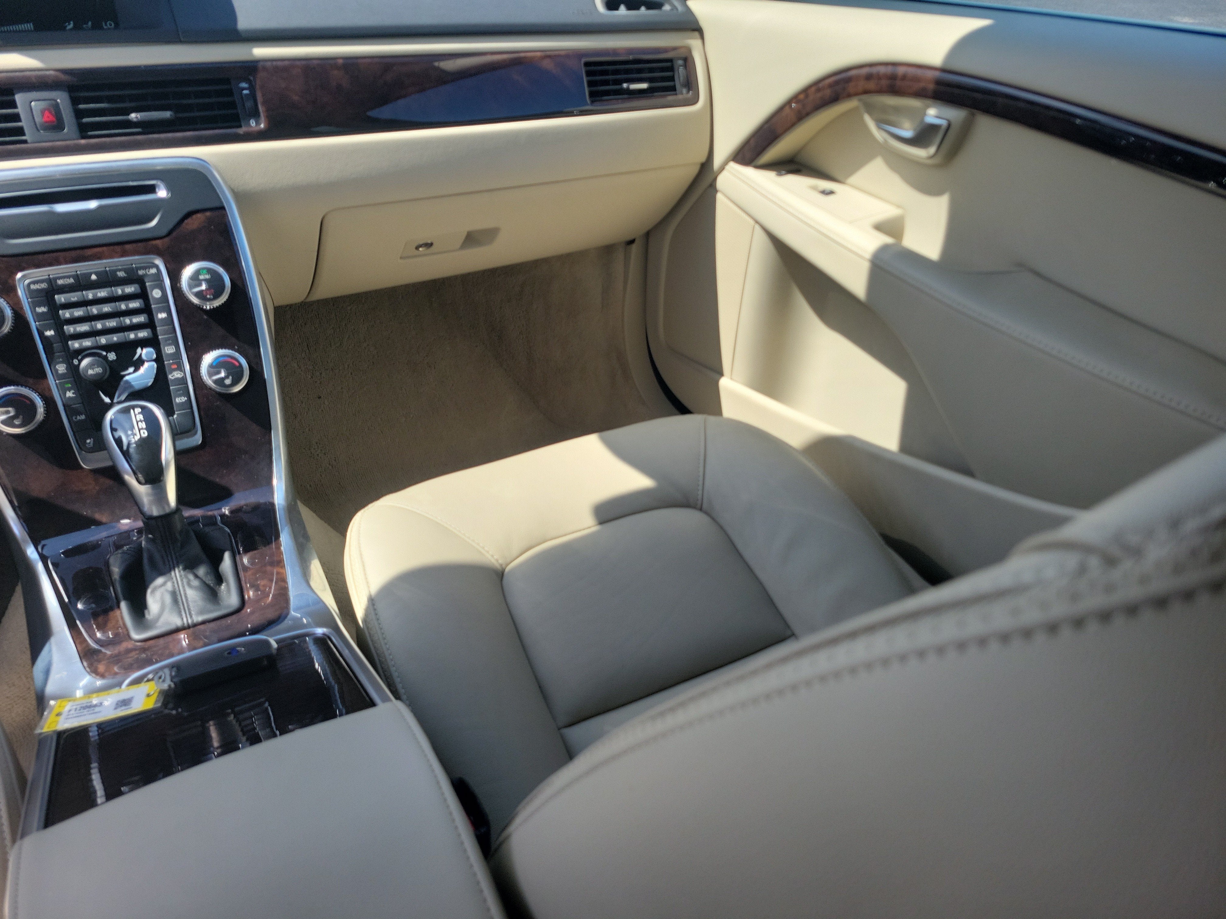 2015 Volvo XC70 T5 Drive-E Premier