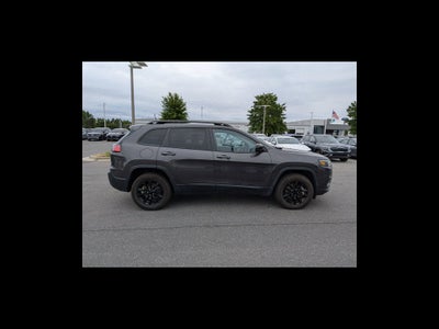 2023 Jeep Cherokee Altitude Lux