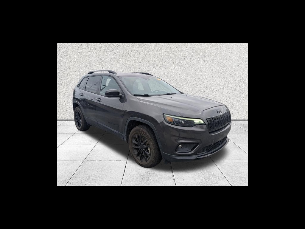 2023 Jeep Cherokee Altitude Lux