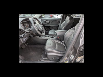 2023 Jeep Cherokee Altitude Lux