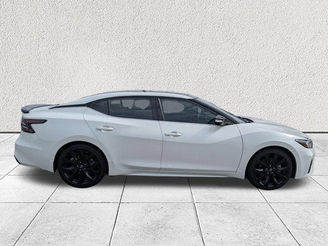2023 Nissan Maxima SR