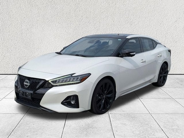 2023 Nissan Maxima SR