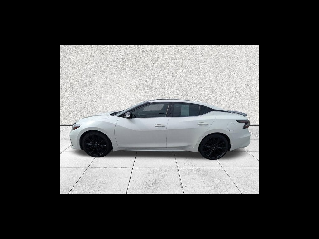 2023 Nissan Maxima SR