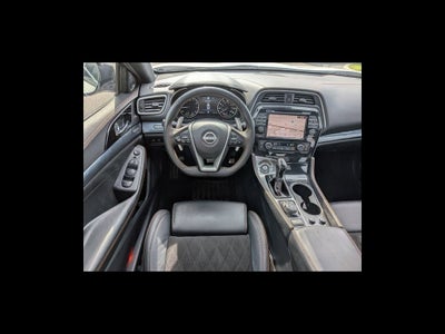 2023 Nissan Maxima SR