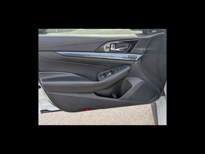 2023 Nissan Maxima SR