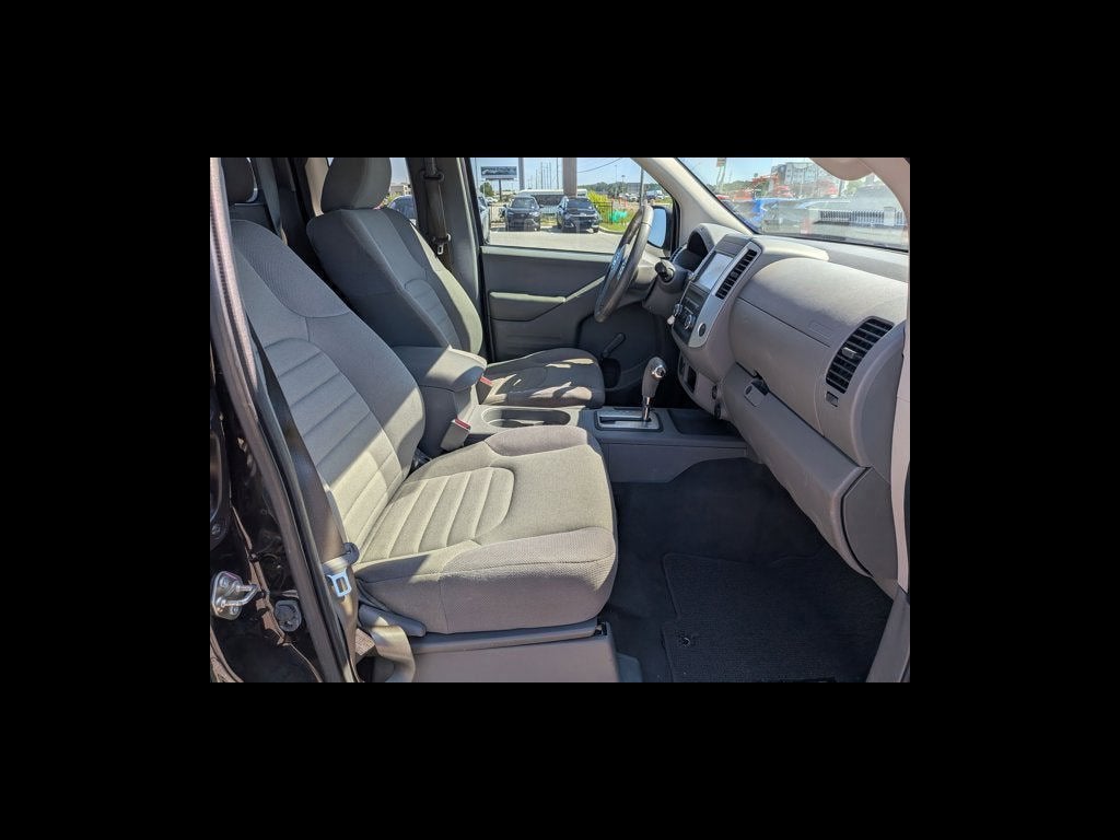 2019 Nissan Frontier S