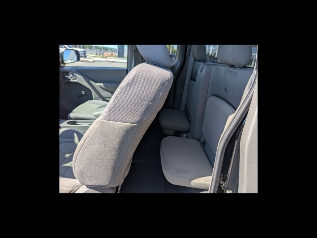 2019 Nissan Frontier S
