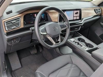 2024 Volkswagen Atlas 2.0T SE