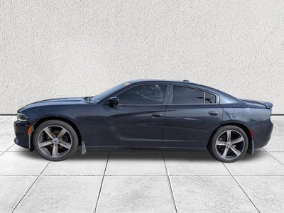2017 Dodge Charger SXT