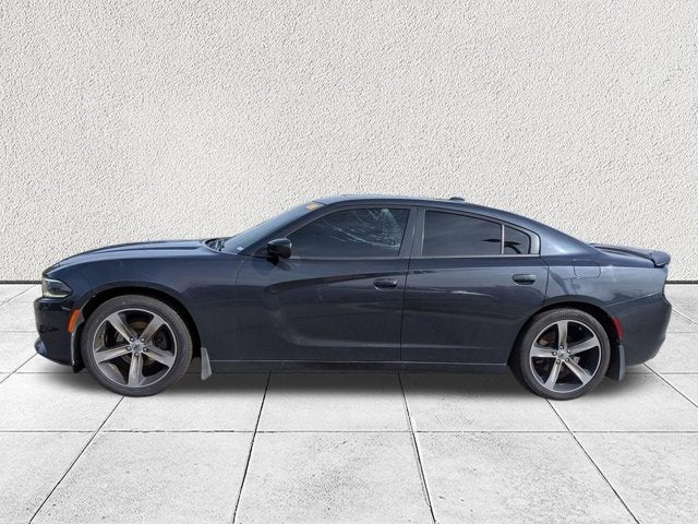 2017 Dodge Charger SXT