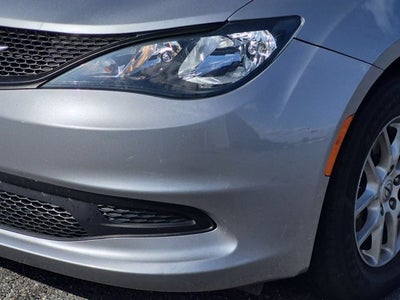 2021 Chrysler Voyager LXI