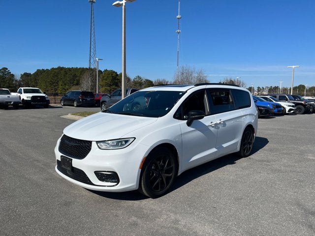 2025 Chrysler Pacifica Limited