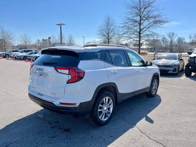 2024 GMC Terrain SLT