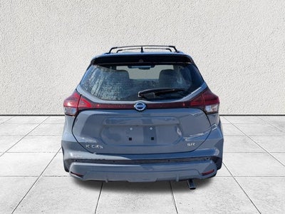 2021 Nissan Kicks SR