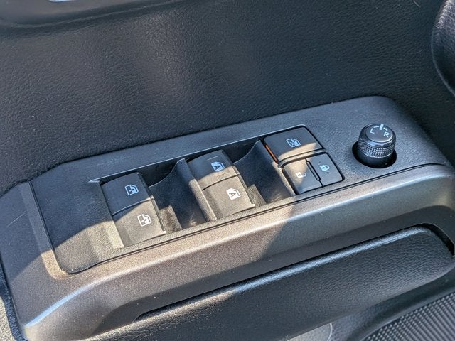 2022 Toyota Tacoma 2WD SR5