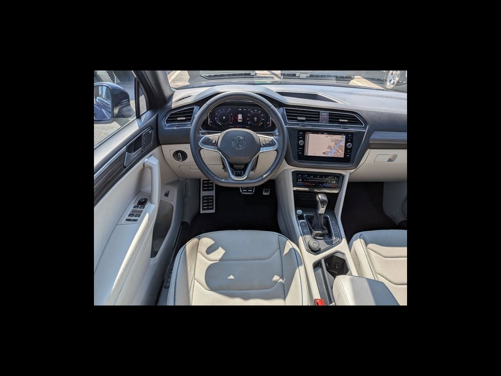 2023 Volkswagen Tiguan SEL R-Line