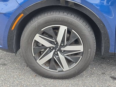 2023 Kia Sorento S