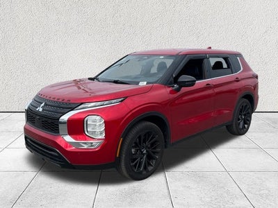 2024 Mitsubishi Outlander SE Black Edition