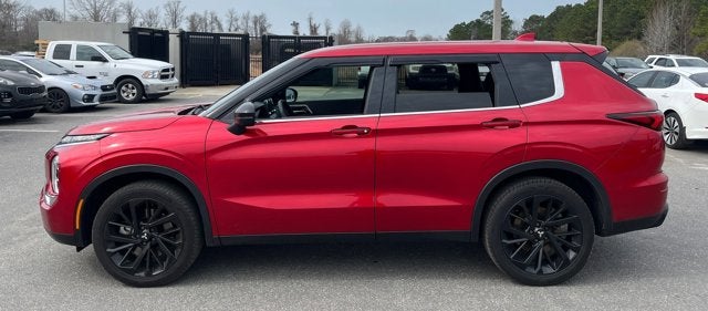 2024 Mitsubishi Outlander SE Black Edition