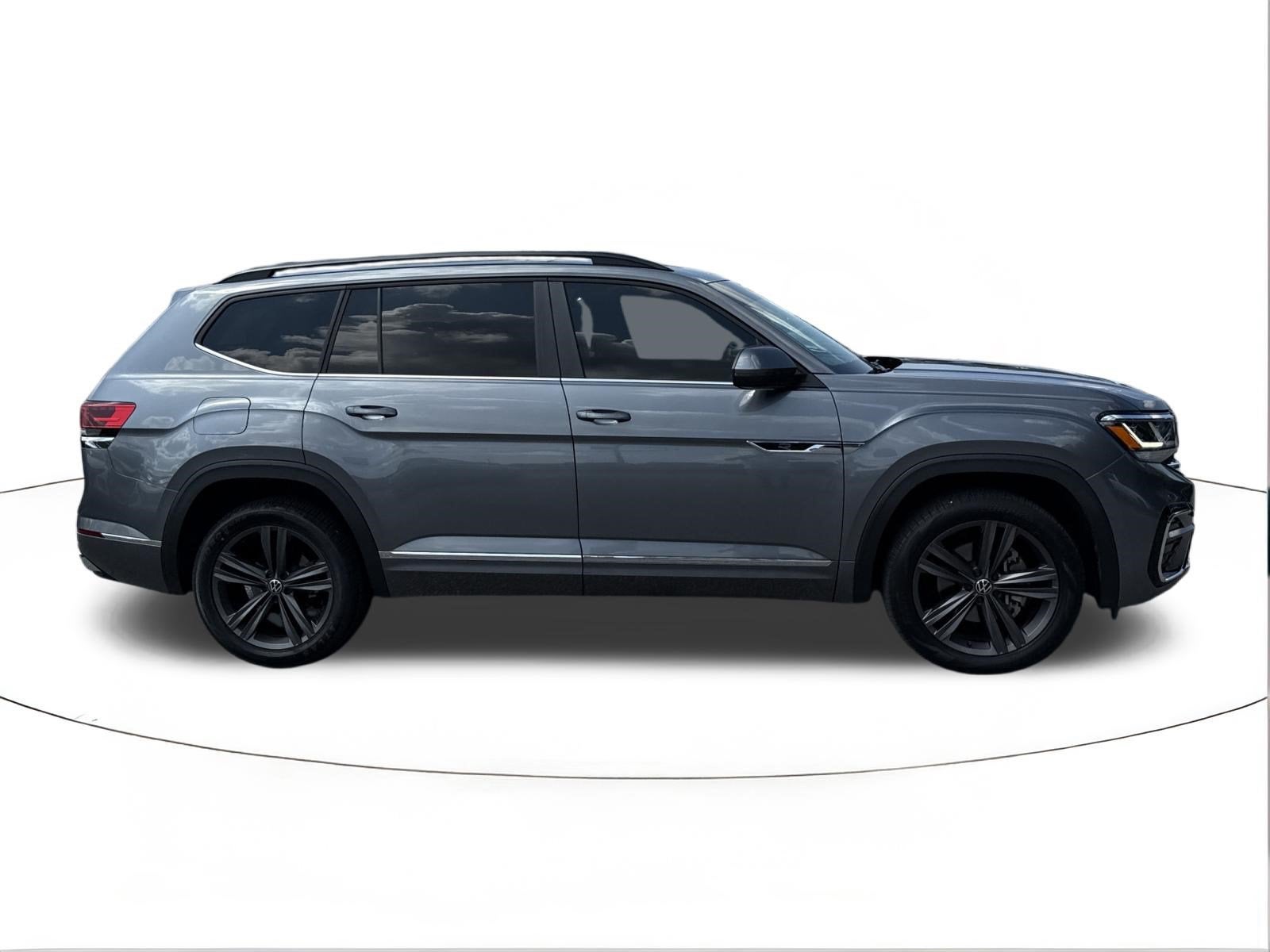 2021 Volkswagen Atlas 3.6L V6 SE w/Technology R-Line