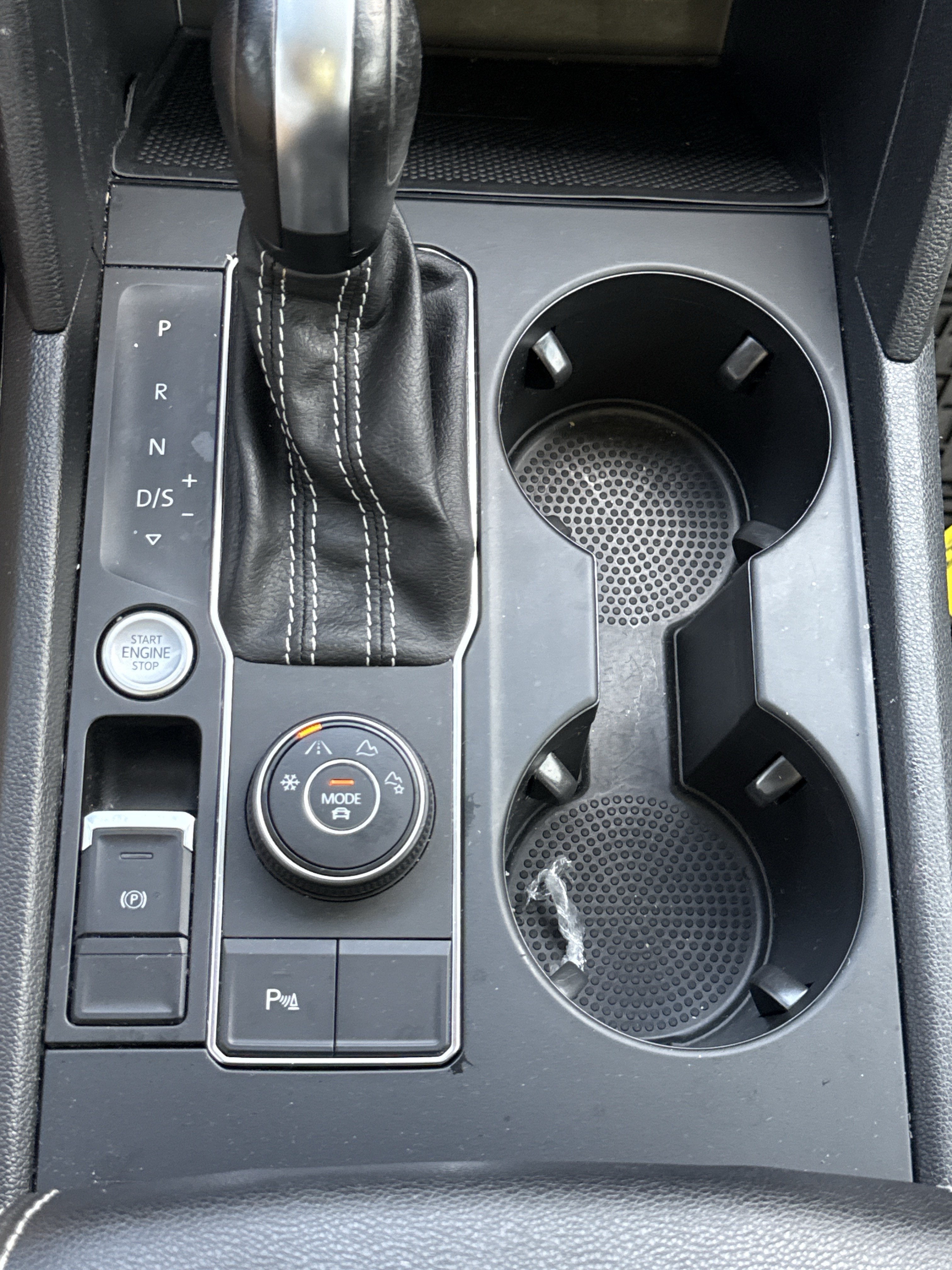 2021 Volkswagen Atlas 3.6L V6 SE w/Technology R-Line