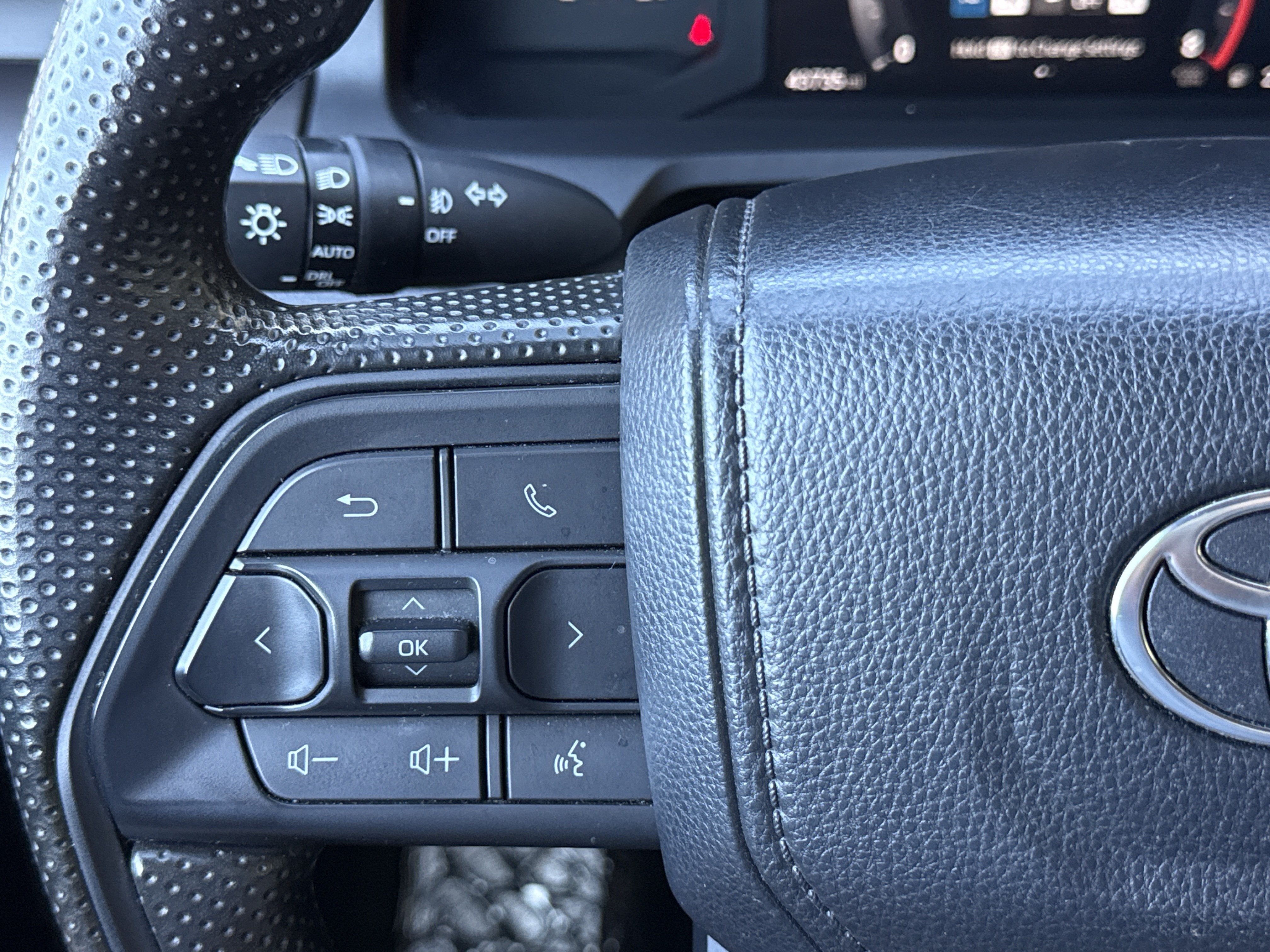 2024 Toyota Tacoma 2WD SR5