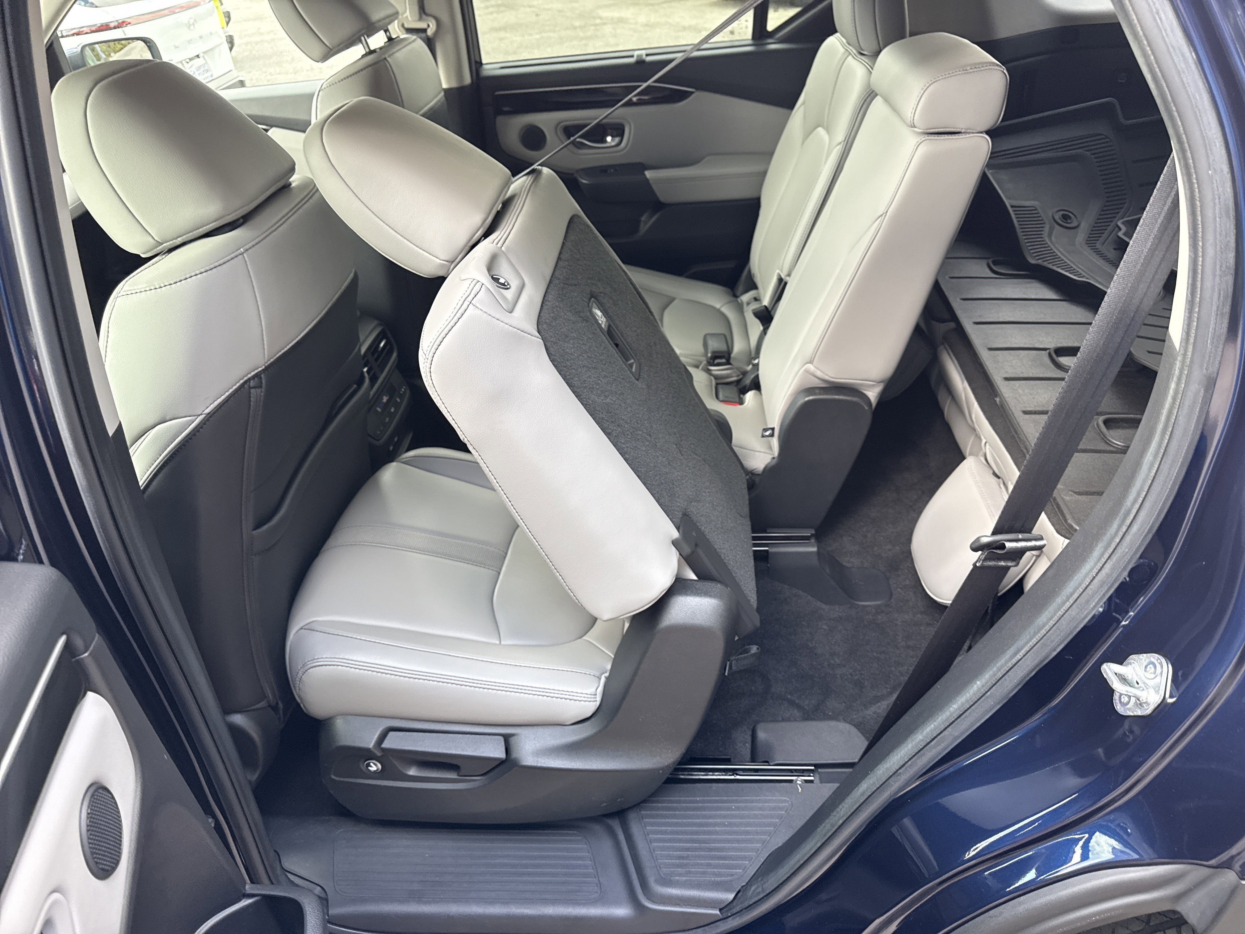 2023 Honda Pilot Touring