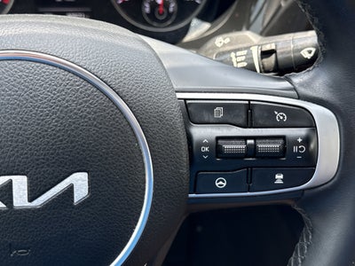 2024 Kia K5 GT-Line