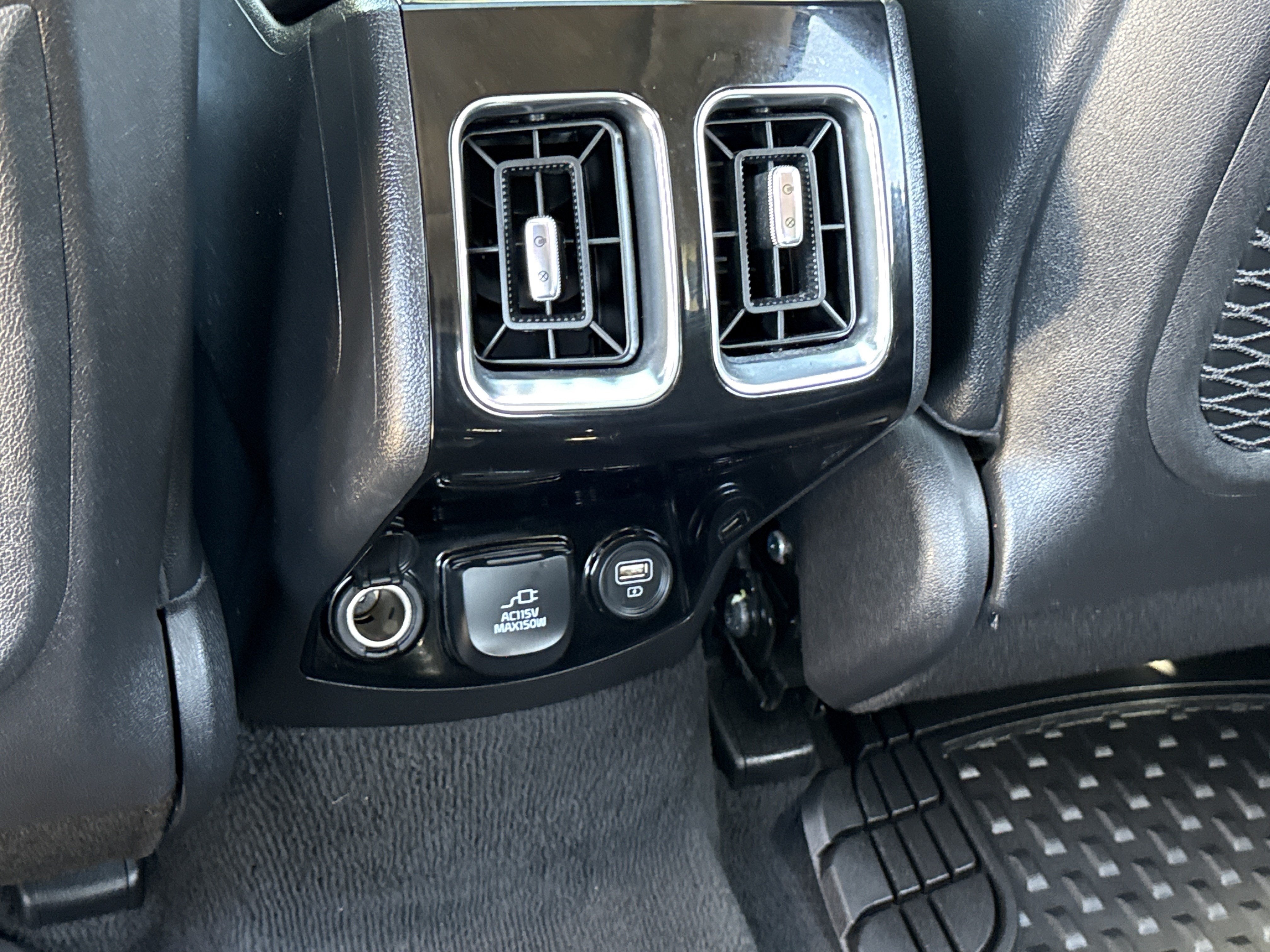 2023 Kia Sorento SX Prestige