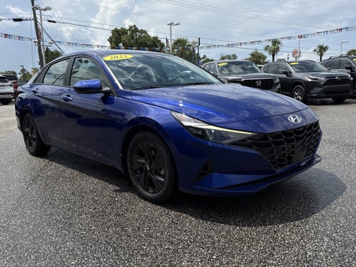 2022 Hyundai Elantra SEL