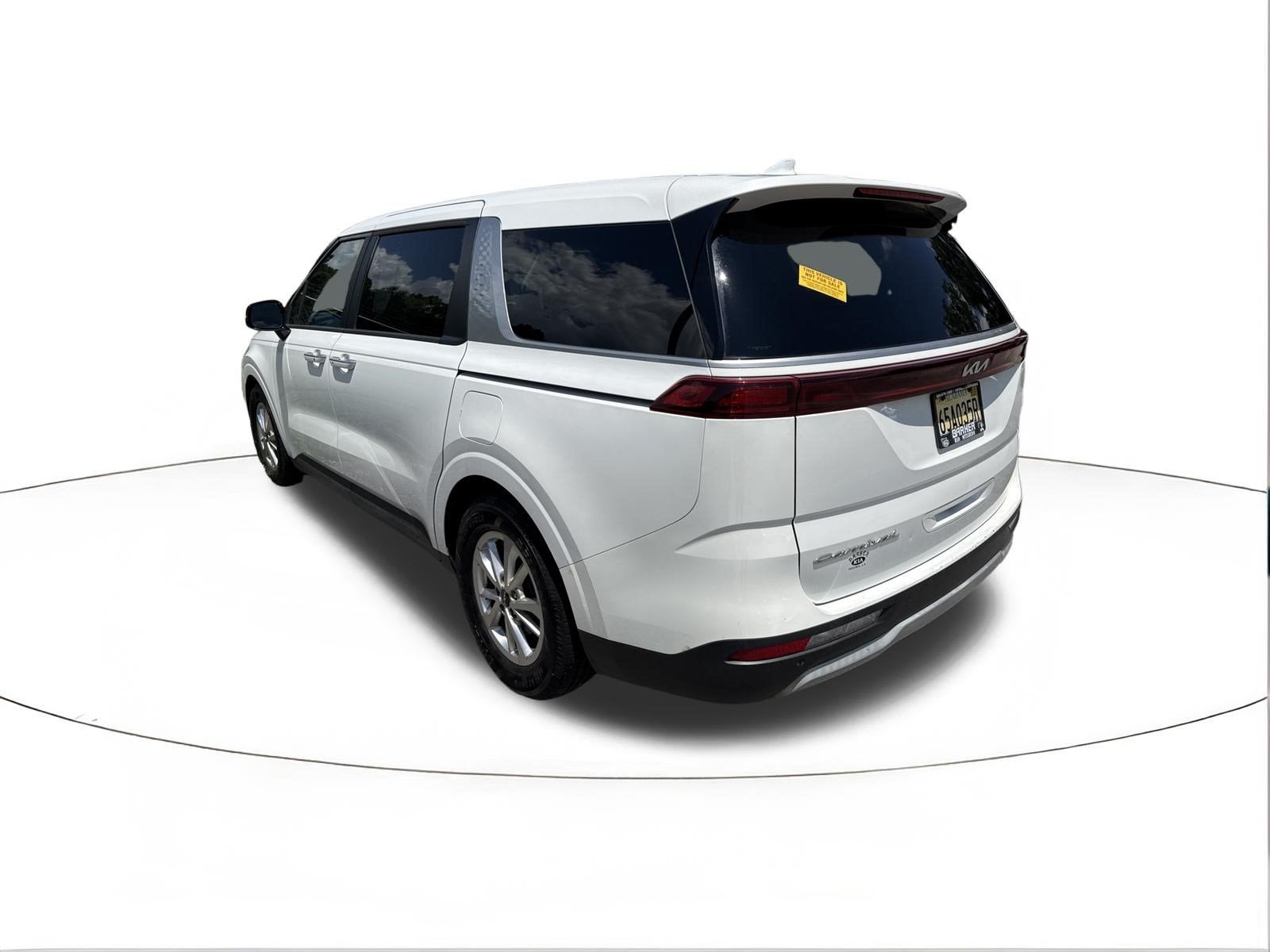 2022 Kia Carnival LXS