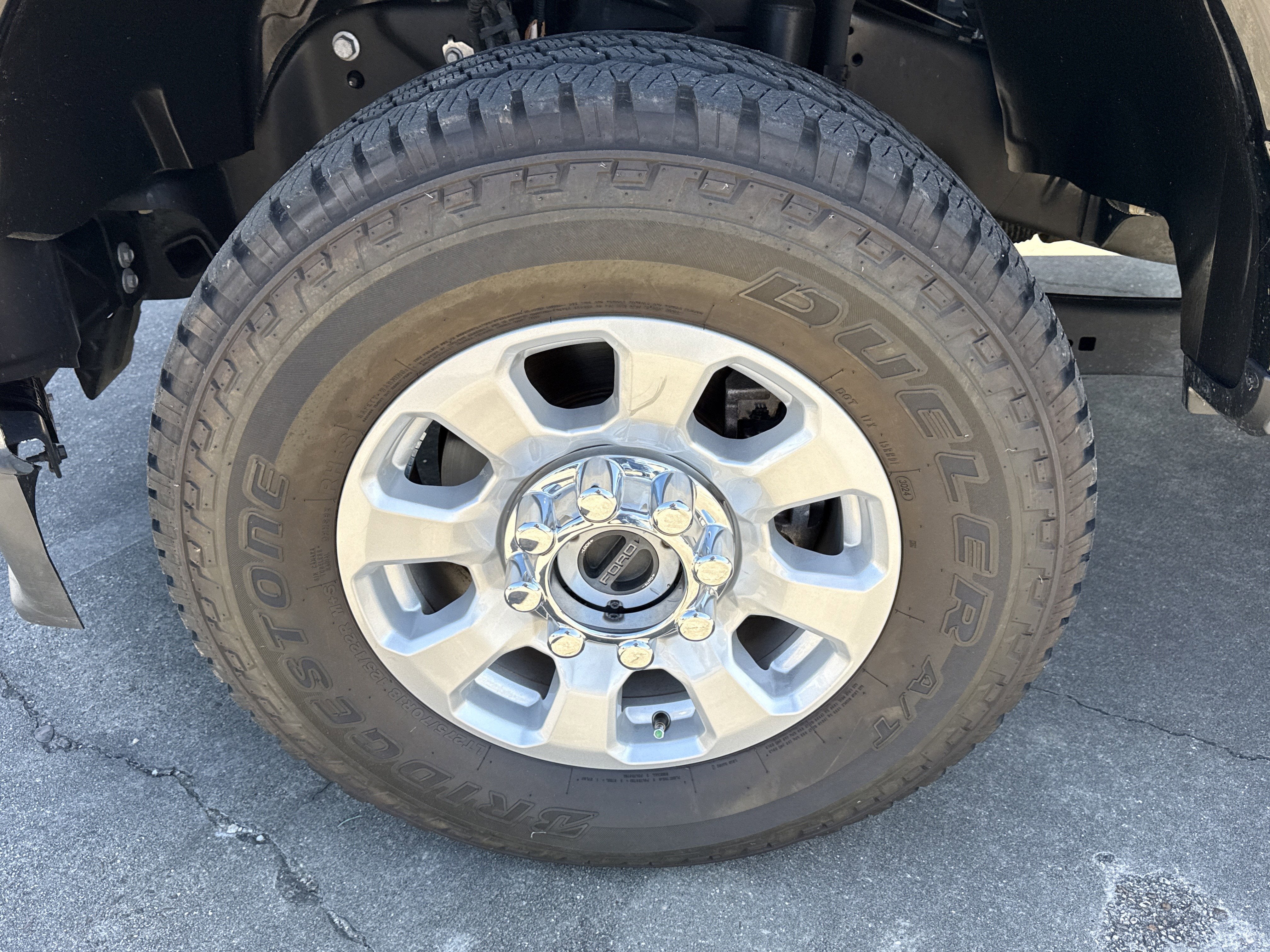 2024 Ford Super Duty F-350 SRW XLT