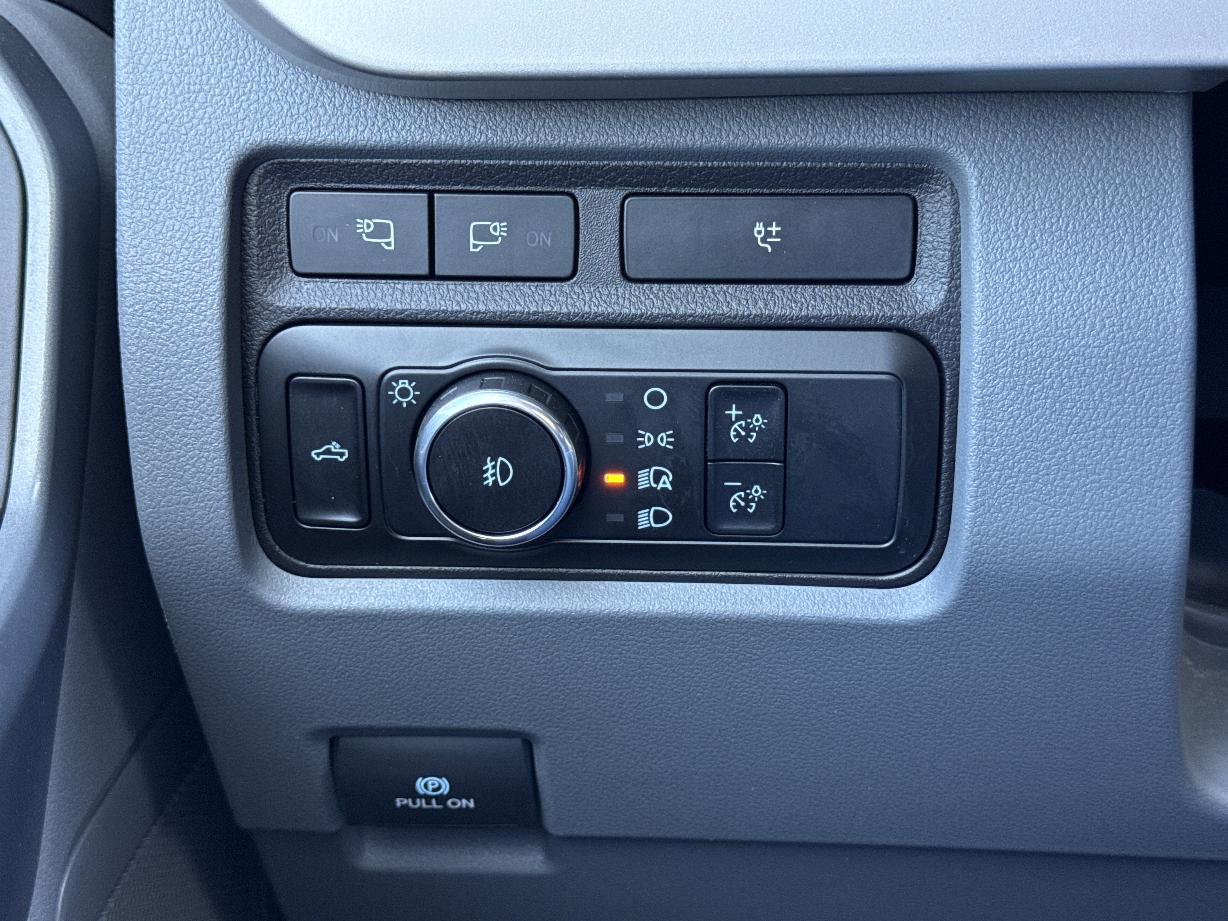 2024 Ford Super Duty F-350 SRW XLT