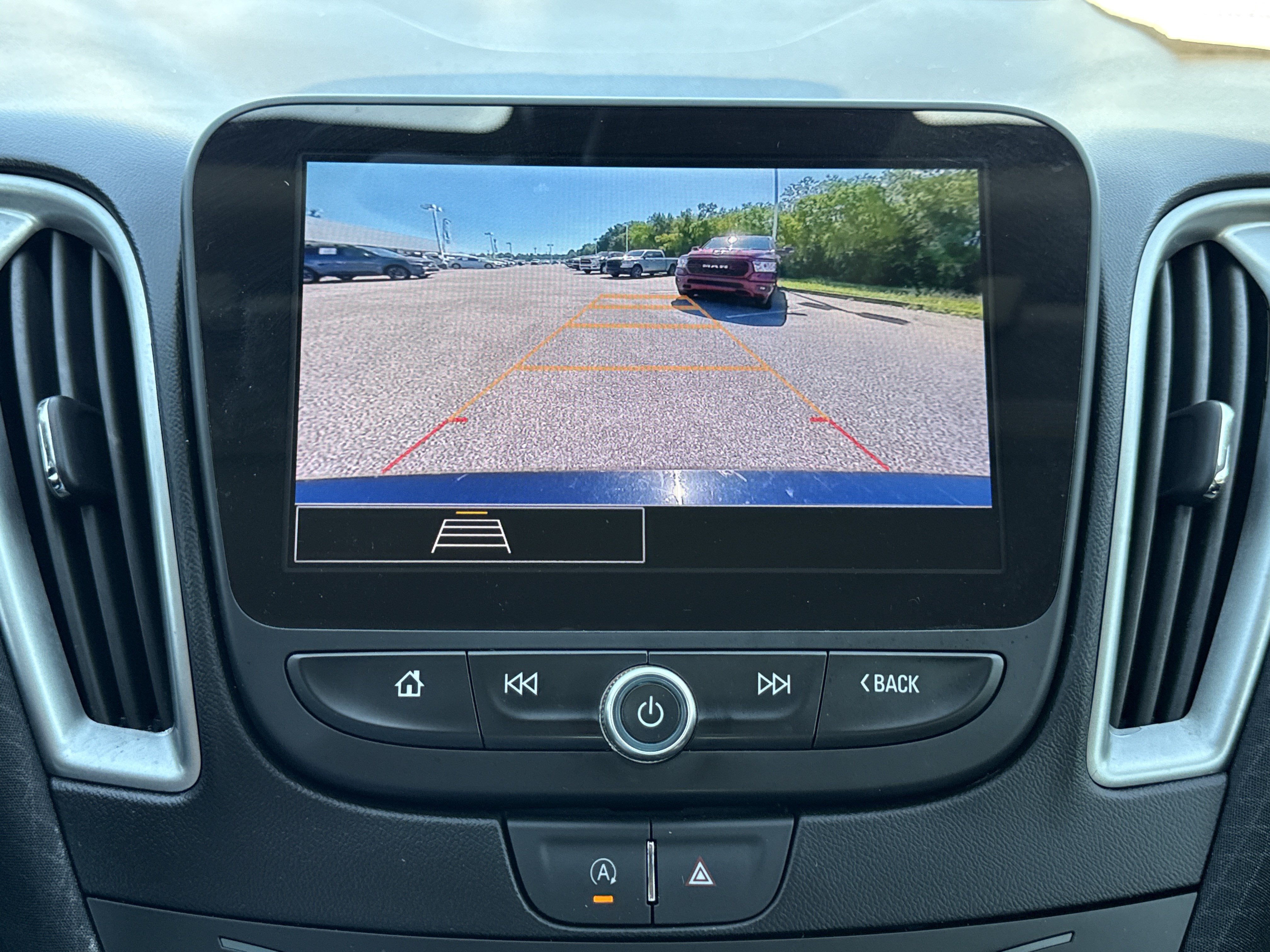 2025 Chevrolet Malibu LT