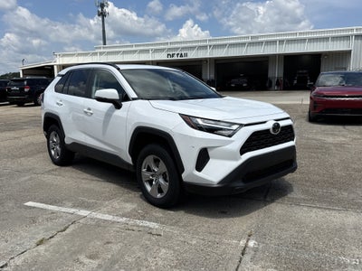 2023 Toyota RAV4 XLE